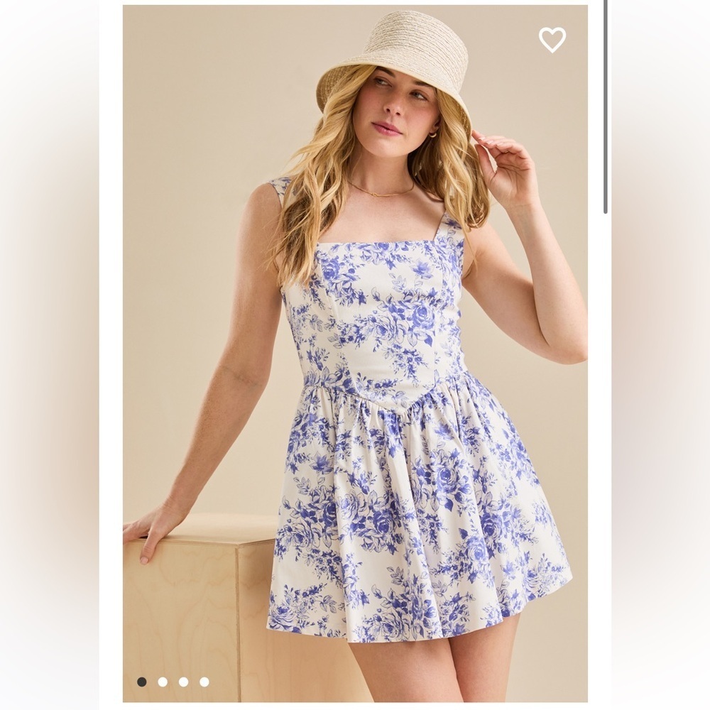 New with tags Altar’d State Jessica Floral Mini Dress